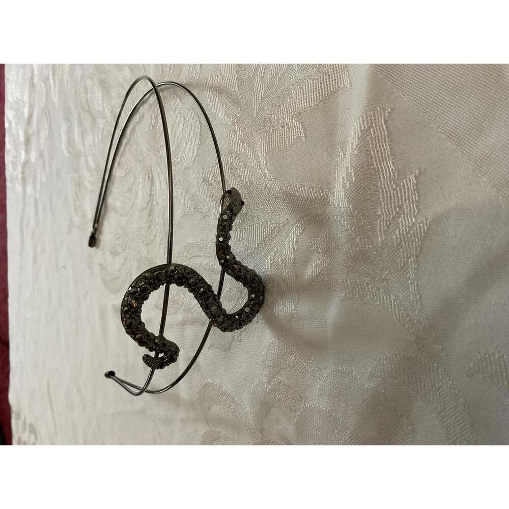 Snake headband